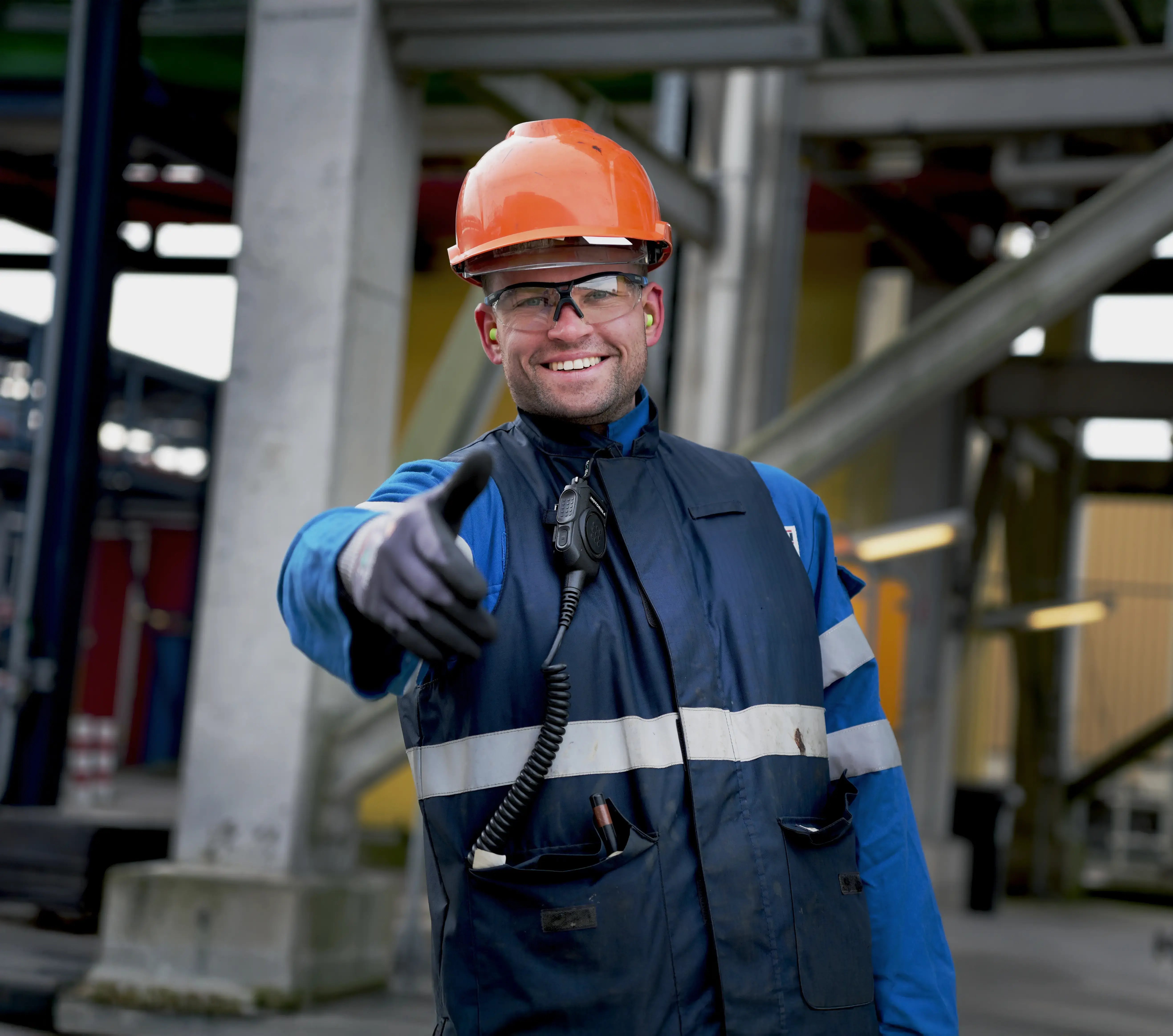 674.V2  - Mobile Expanded Expand V2