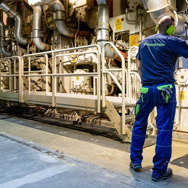 Medewerkers bij Smurfit Kappa Parenco als goede buur